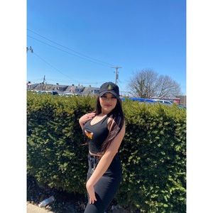 Meet your Posher, Kenia